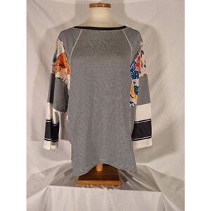 Evaless Womens Striped Top Size Large NEW